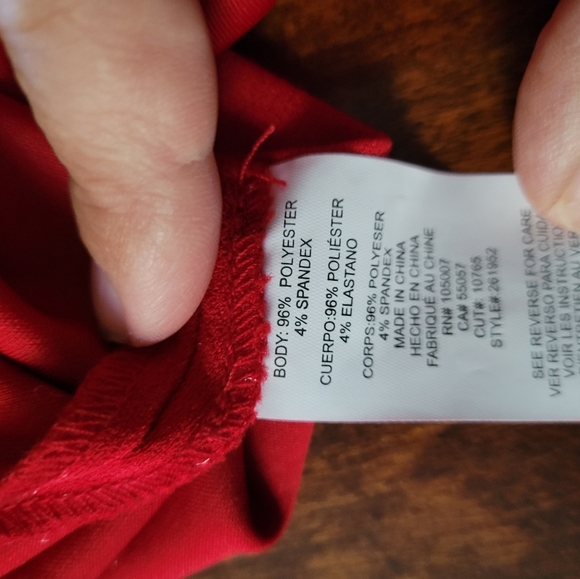 NWT - Neiman Marcus Chic Red Dress - Picture 9 of 10